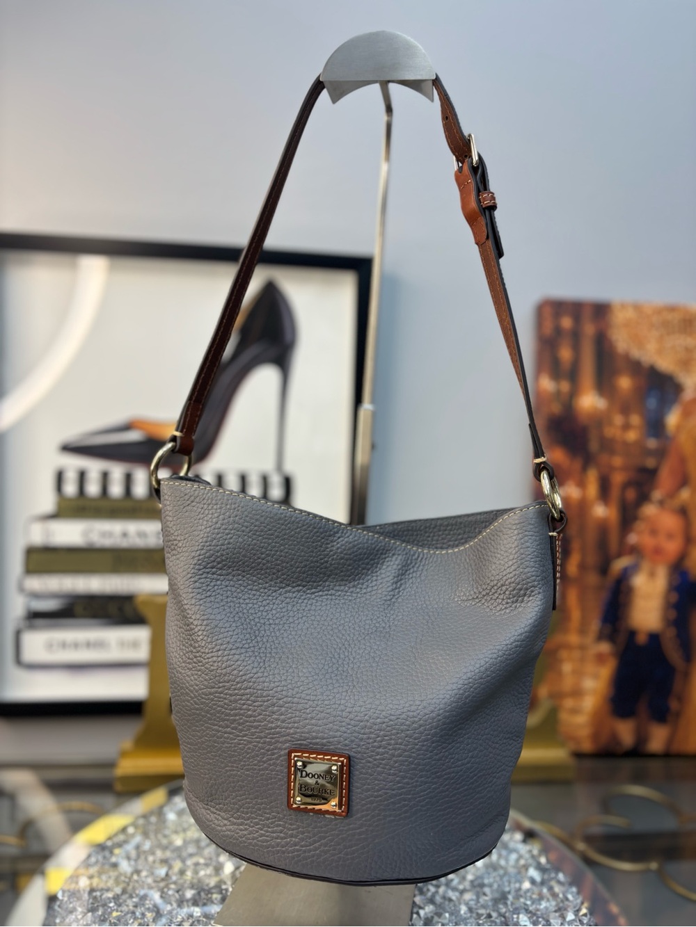 Dooney & Bourke Small Thea Convertible Feed Bag EUC